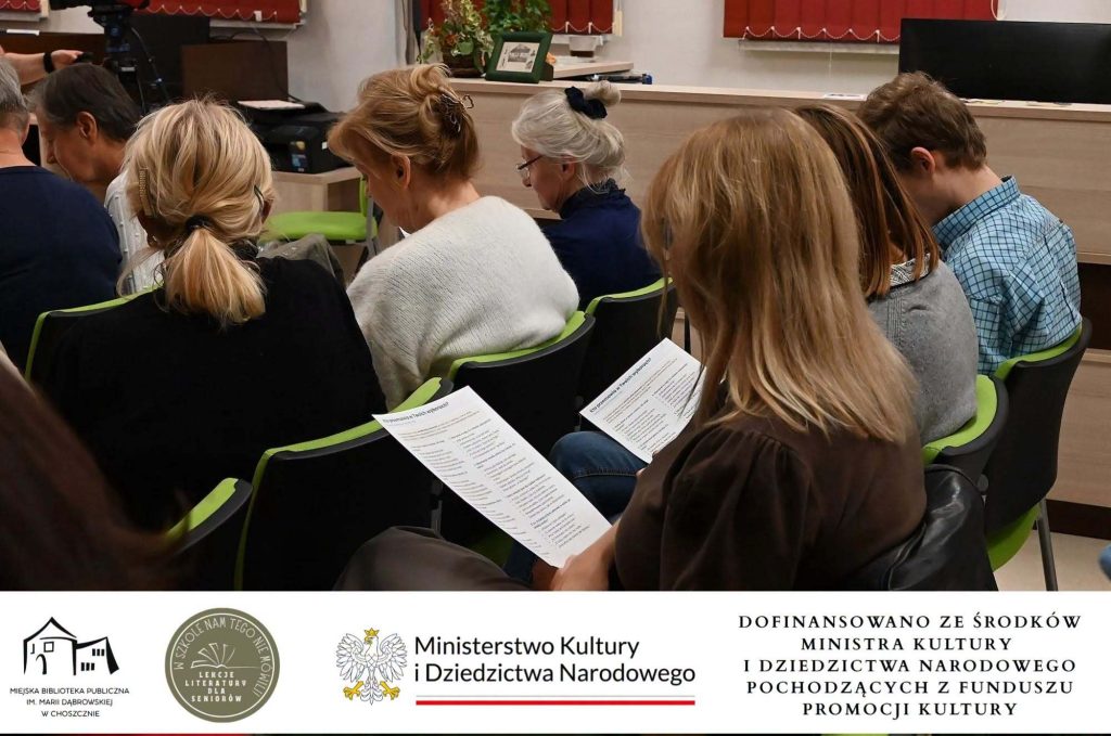 Publiczność rozwiązuje quiz.